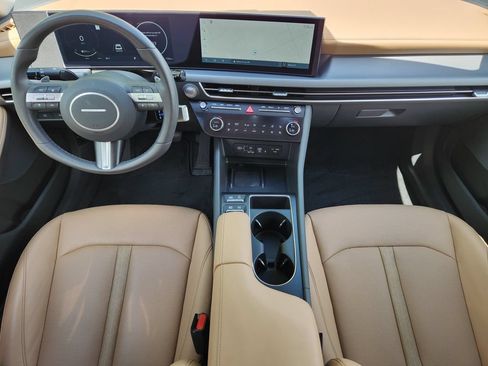 Certified 2025 Hyundai Sonata Limited FWD image 21