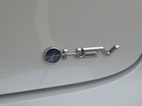 New 2026 Toyota Prius XLE FWD image 28