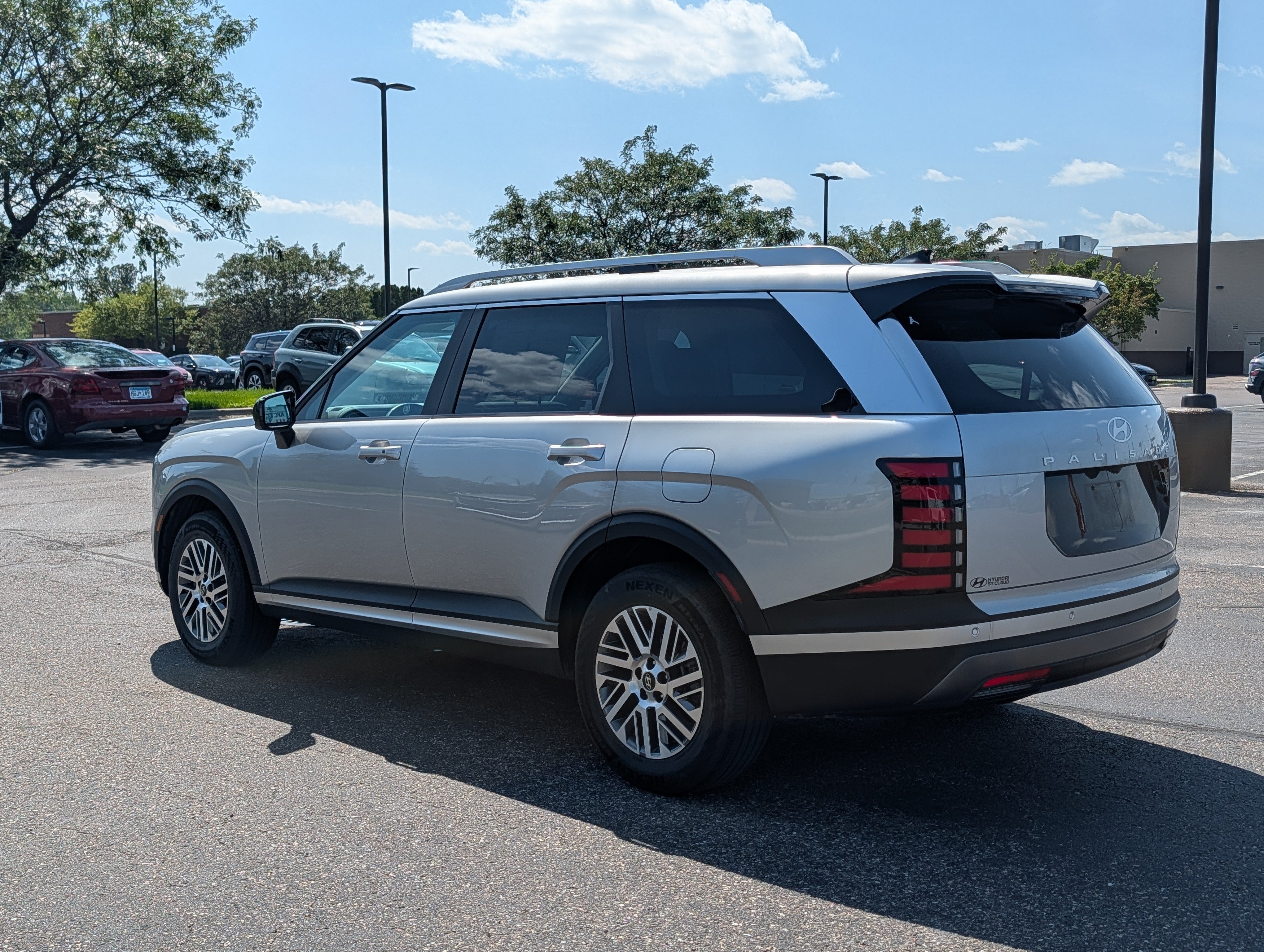 Used 2026 Hyundai Palisade SEL AWD/4WD image 3