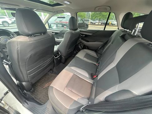 Certified 2024 Subaru Outback Onyx Edition AWD/4WD image 13