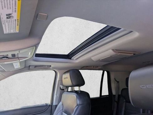 Used 2017 GMC Yukon Denali w/ Open Road Package image 16