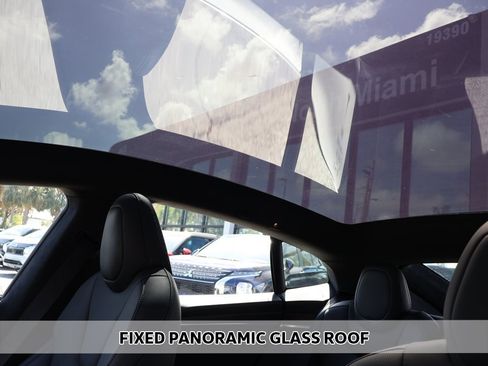 Used 2023 Tesla Model S Standard Range image 4