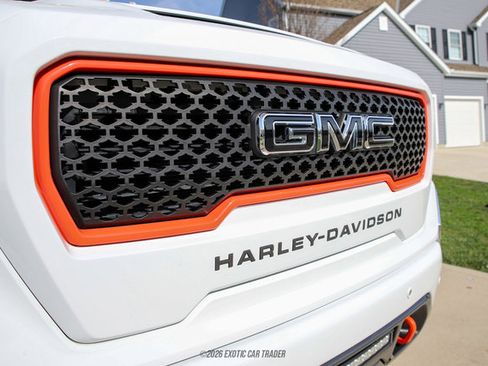 Used 2021 GMC Sierra 1500 SLT w/ SLT Premium Plus Package AWD/4WD image 60