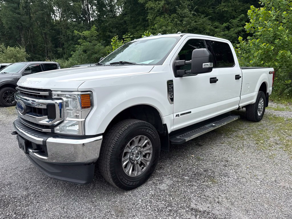 Used 2020 Ford F250 XLT AWD/4WD image 2