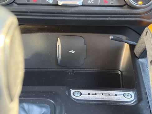 Used 2021 Ford Bronco Badlands image 30