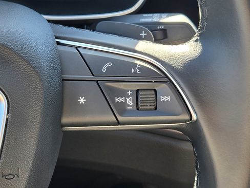 Used 2024 Audi Q3 2.0T Premium Plus w/ Premium Plus Package image 18