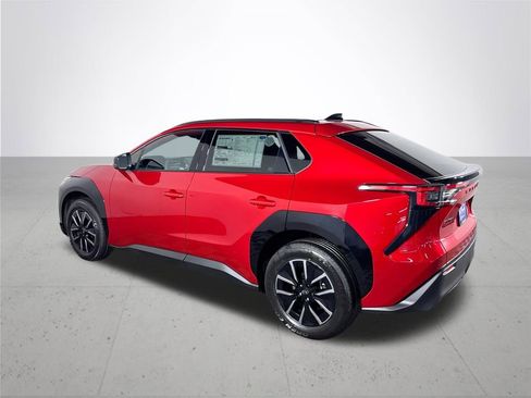 New 2026 Subaru Solterra Premium image 8