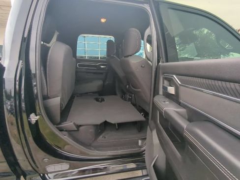 Used 2025 RAM 2500 Big Horn AWD/4WD image 19