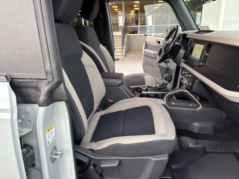 Used 2021 Ford Bronco Big Bend image 14