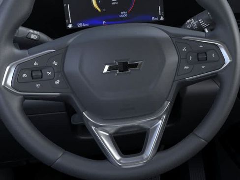 Used 2024 Chevrolet Trax ACTIV w/ Sunroof Package FWD image 19