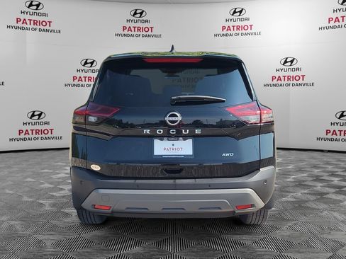 Used 2023 Nissan Rogue S AWD/4WD image 4