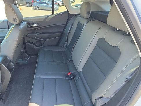 Used 2024 Chevrolet Trax ACTIV w/ Sunroof Package FWD image 24