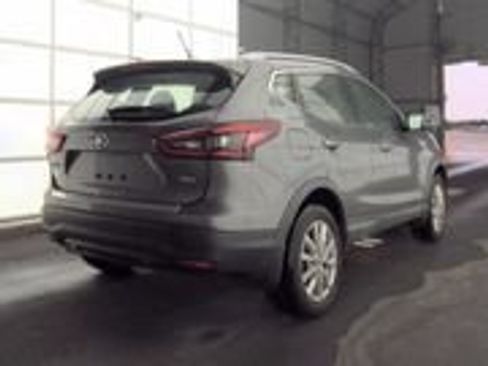 Used 2020 Nissan Rogue Sport SV FWD image 4