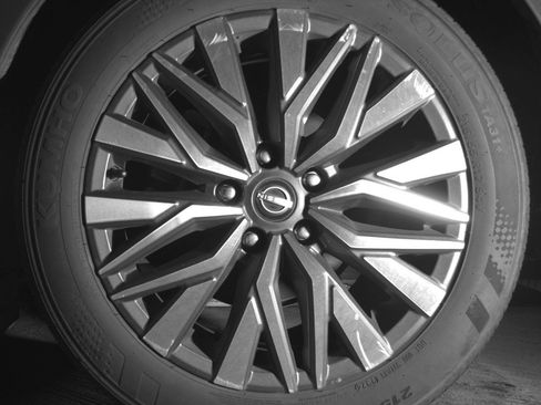 Used 2025 Nissan Altima 2.5 SV image 14