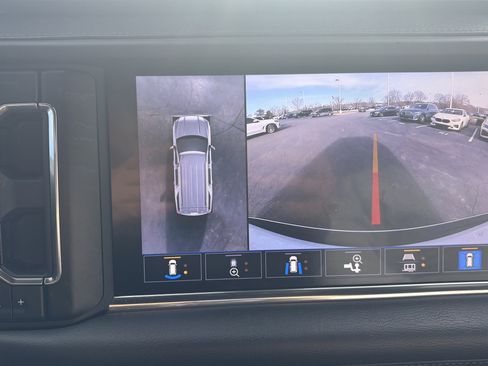 Used 2021 GMC Yukon Denali image 26