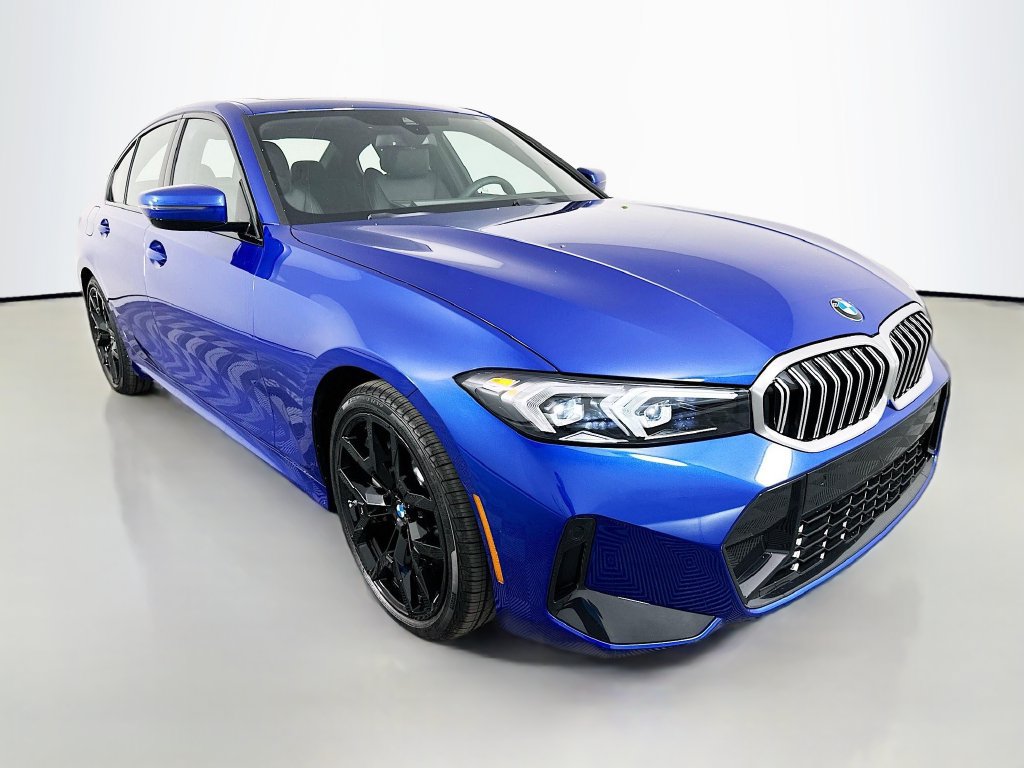 Used 2026 BMW 330i Sedan w/ M Sport Package RWD image 3