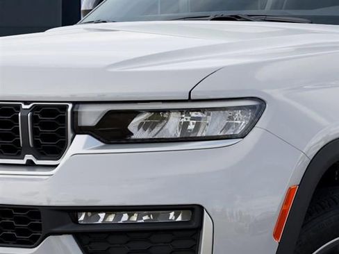 New 2026 Jeep Grand Cherokee L Limited image 10