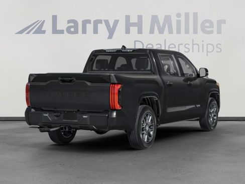 New 2026 Toyota Tundra 4x4 CrewMax Hybrid image 2