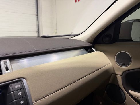 Used 2016 Land Rover Range Rover Evoque SE AWD/4WD image 22