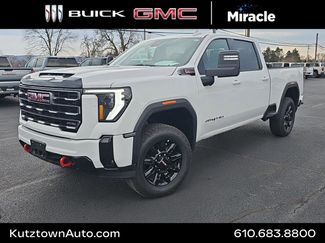 Used 2025 GMC Sierra 2500 AT4 video 1
