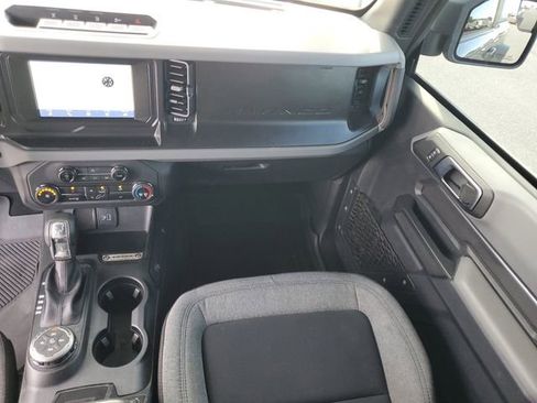 Used 2023 Ford Bronco 2-Door w/ Sasquatch Package image 24