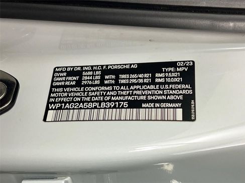 Used 2023 Porsche Macan S image 30