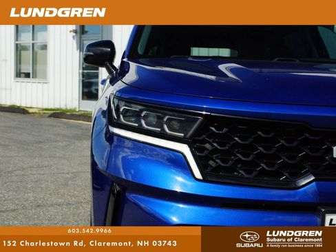 Used 2022 Kia Sorento SX image 12