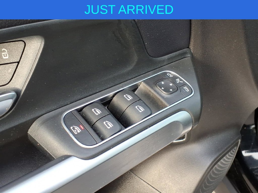 Used 2020 Mercedes-Benz GLB 250 4MATIC image 15