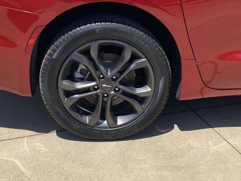 New 2026 Chrysler Pacifica Select AWD/4WD image 8
