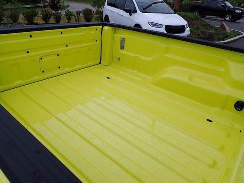 Used 2023 Jeep Gladiator Mojave w/ Cold Weather Group image 13