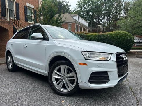 Used 2017 Audi Q3 2.0T Premium FWD image 5