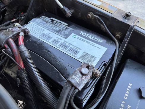 Used 2003 Dodge Ram 2500 Truck SLT image 36