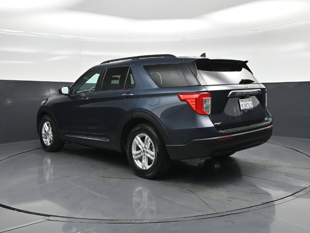 Used 2023 Ford Explorer XLT RWD image 6