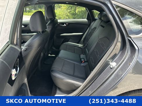 Used 2021 Kia Forte GT-Line w/ GT-Line Premium Package image 14