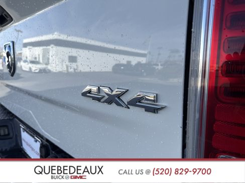 Used 2016 RAM 2500 Laramie w/ Convenience Group image 12