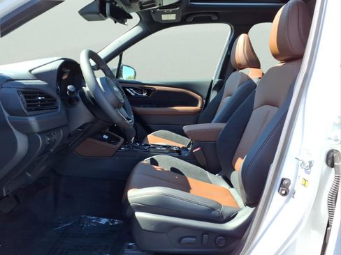 New 2026 Subaru Forester Touring image 9