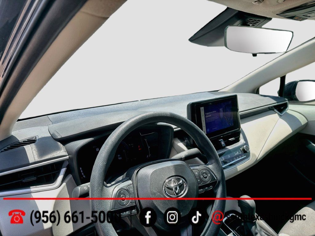 Used 2026 Toyota Corolla LE FWD image 11