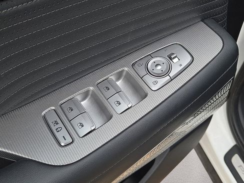 Used 2023 Hyundai Palisade Calligraphy FWD image 21