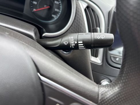 Used 2022 Chevrolet Malibu LT image 16