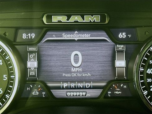 Used 2024 RAM 1500 Laramie image 15