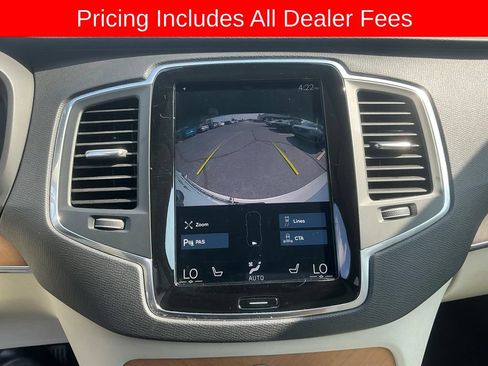 Used 2022 Volvo XC90 T6 Momentum AWD/4WD image 17