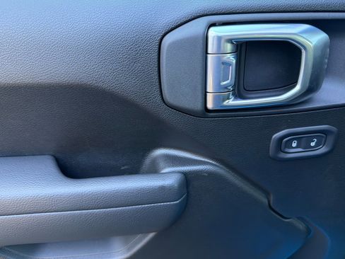 New 2026 Jeep Wrangler Willys AWD/4WD image 9