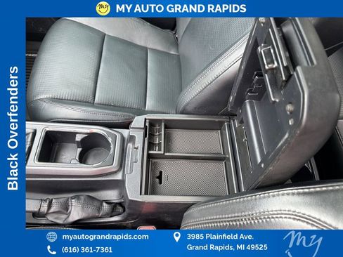 Used 2018 Toyota Tacoma TRD Off-Road AWD/4WD image 26