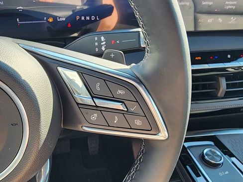 New 2026 Buick Enclave Sport Touring w/ Power Package FWD image 22