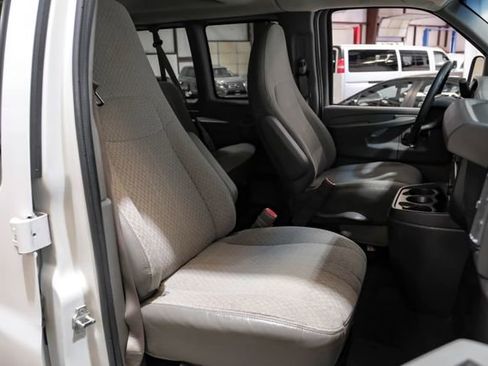 Used 2012 Chevrolet Express 3500 LT w/ LT Preferred Equipment Group image 40