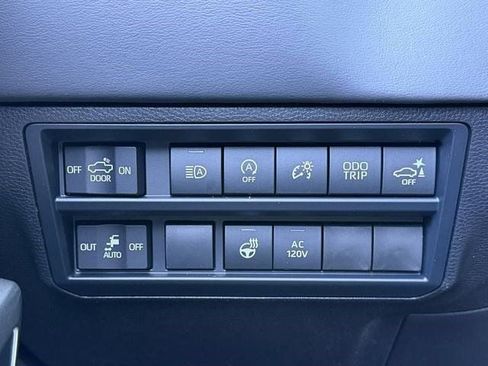 New 2026 Toyota Tundra Platinum image 23