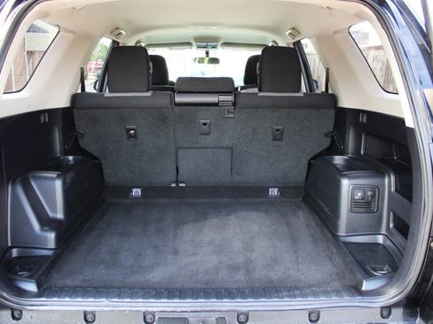 Used 2014 Toyota 4Runner SR5 image 13