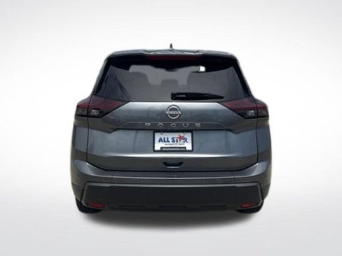 Used 2025 Nissan Rogue SV FWD image 5