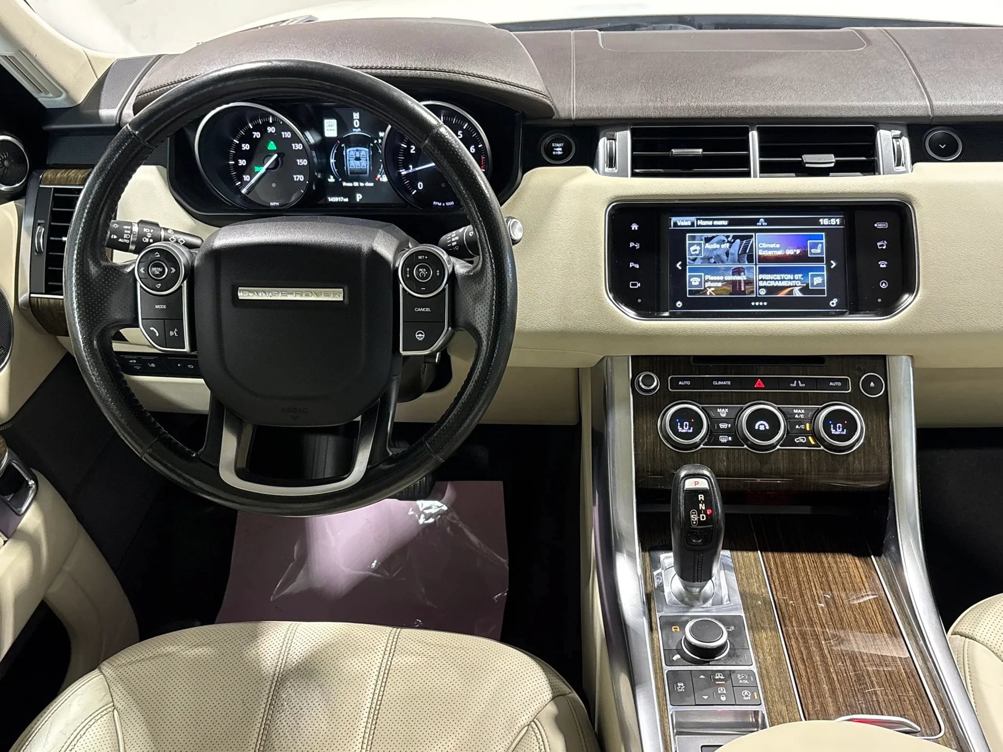 Used 2016 Land Rover Range Rover Sport HSE AWD/4WD image 11