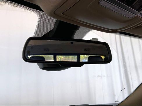 Used 2022 RAM 3500 Laramie image 17